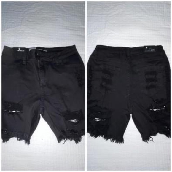 Distressed Ripped Jean Shorts BNWT Black Jean shorts - Picture 3 of 3